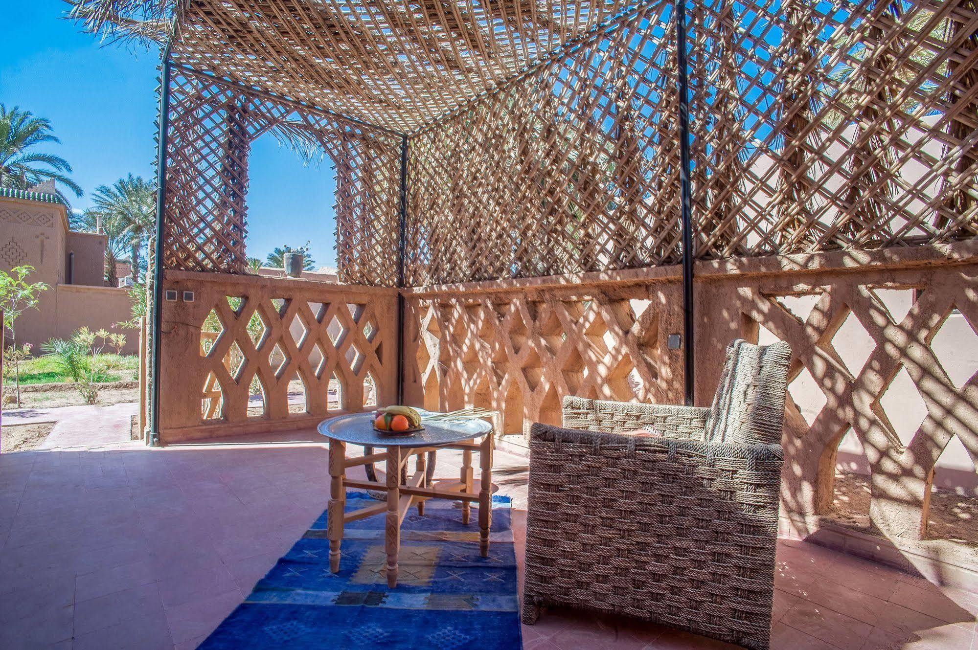 Hotel Chez Le Pacha M'Hamid Esterno foto