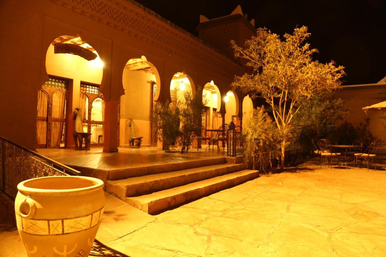 Hotel Chez Le Pacha M'Hamid Esterno foto